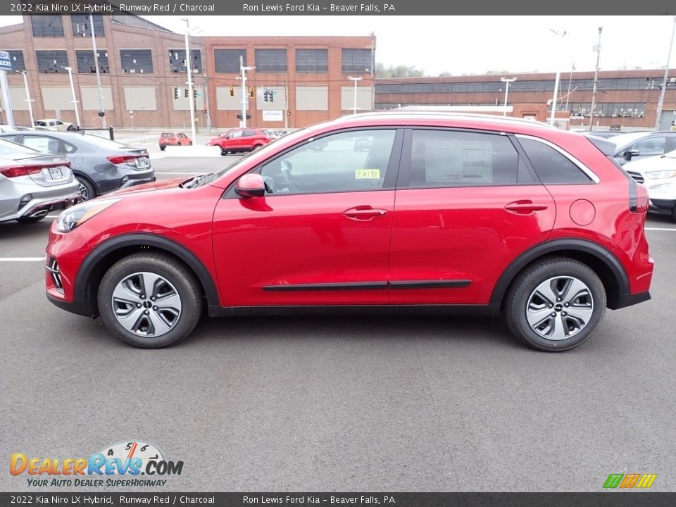 Runway Red 2022 Kia Niro LX Hybrid Photo #5