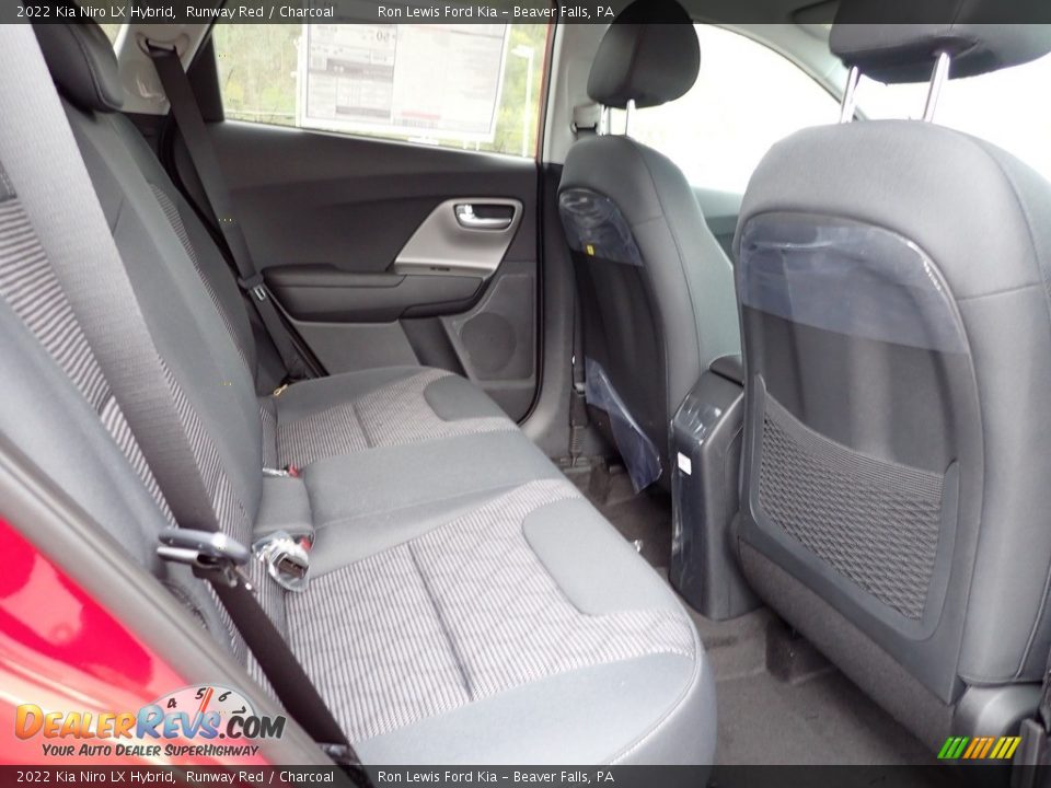 2022 Kia Niro LX Hybrid Runway Red / Charcoal Photo #10