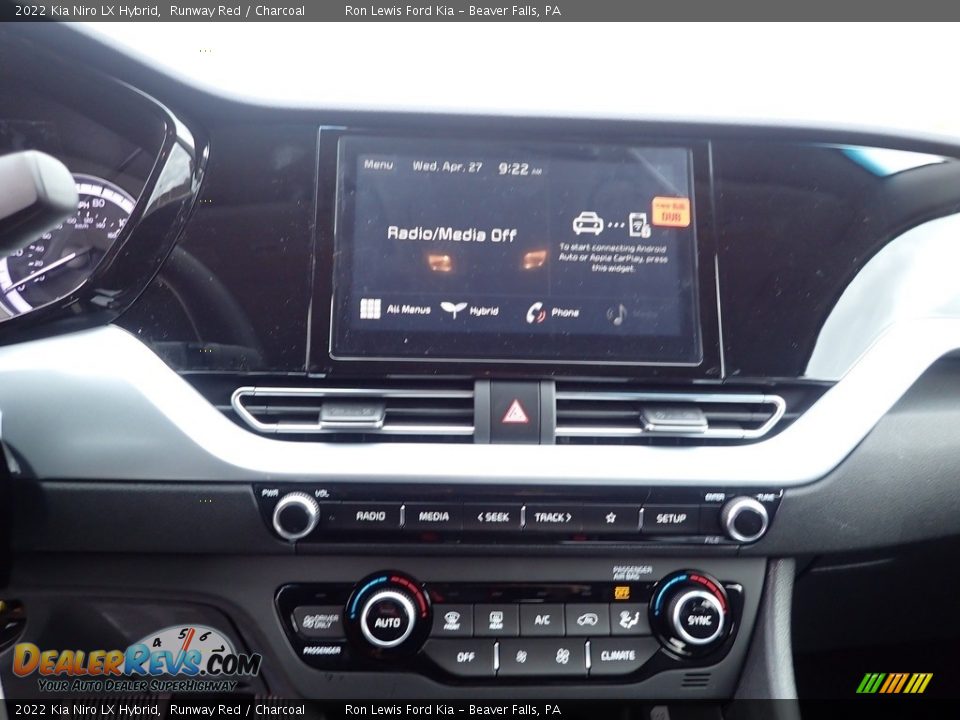 2022 Kia Niro LX Hybrid Runway Red / Charcoal Photo #16
