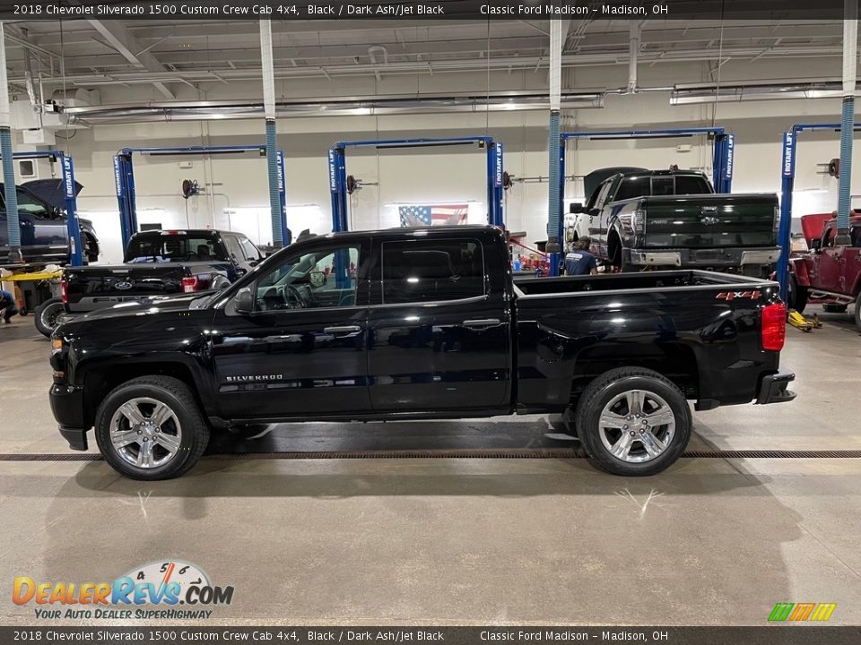 2018 Chevrolet Silverado 1500 Custom Crew Cab 4x4 Black / Dark Ash/Jet Black Photo #7