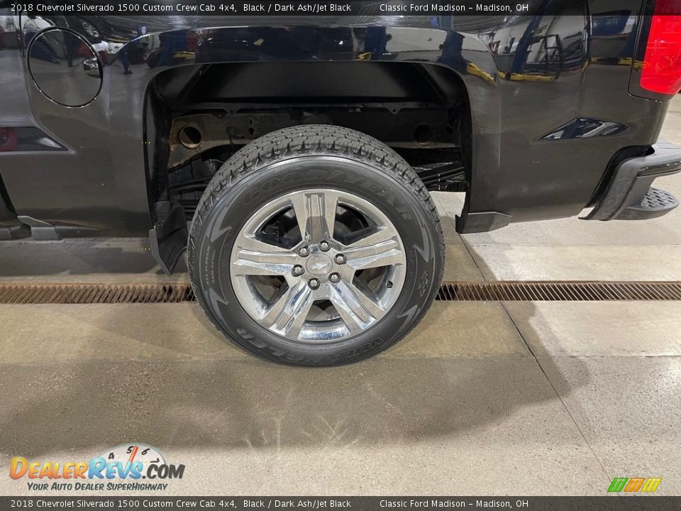 2018 Chevrolet Silverado 1500 Custom Crew Cab 4x4 Black / Dark Ash/Jet Black Photo #13