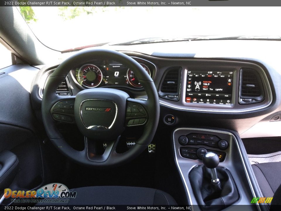 Dashboard of 2022 Dodge Challenger R/T Scat Pack Photo #16