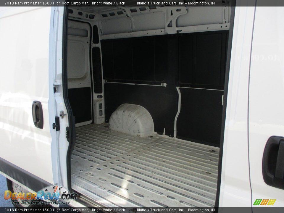 2018 Ram ProMaster 1500 High Roof Cargo Van Bright White / Black Photo #19