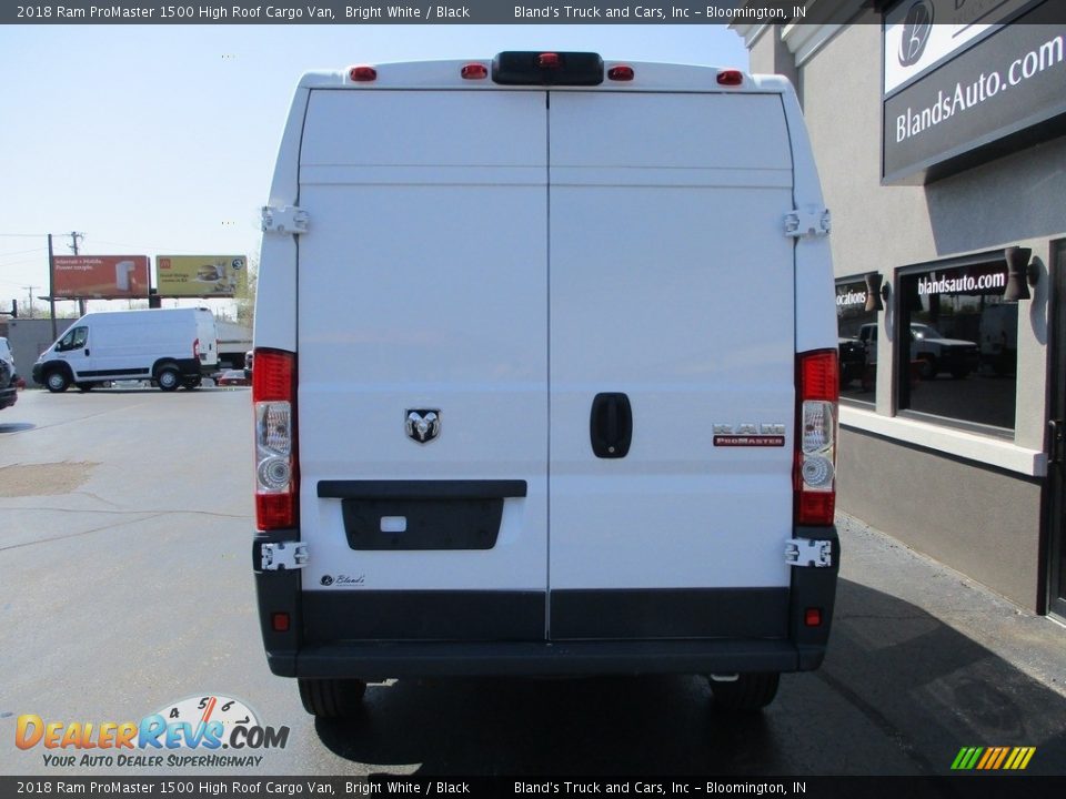 2018 Ram ProMaster 1500 High Roof Cargo Van Bright White / Black Photo #23