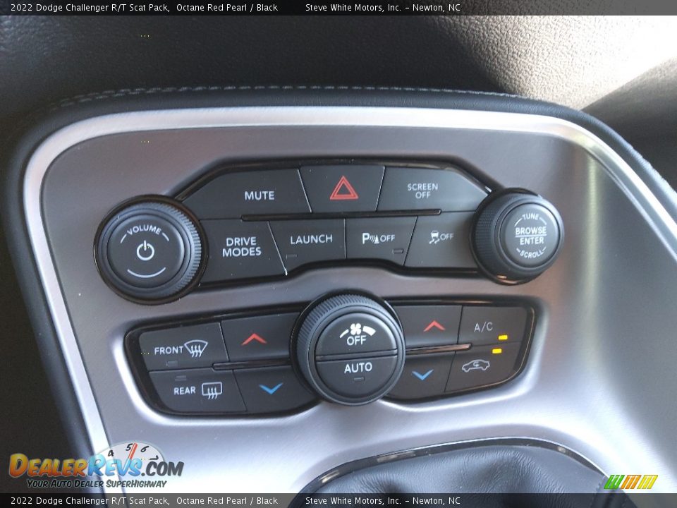 Controls of 2022 Dodge Challenger R/T Scat Pack Photo #25