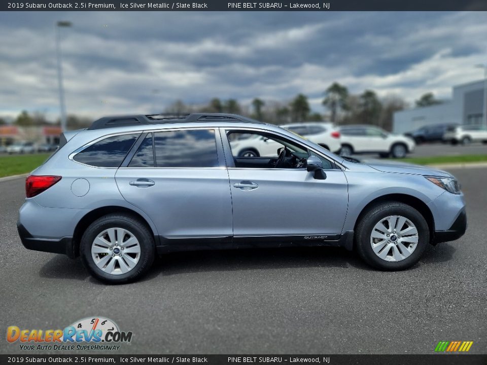 2019 Subaru Outback 2.5i Premium Ice Silver Metallic / Slate Black Photo #19
