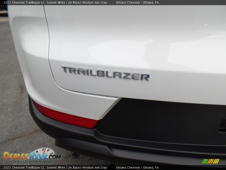 2022 Chevrolet TrailBlazer LS Summit White / Jet Black/­Medium Ash Gray Photo #12