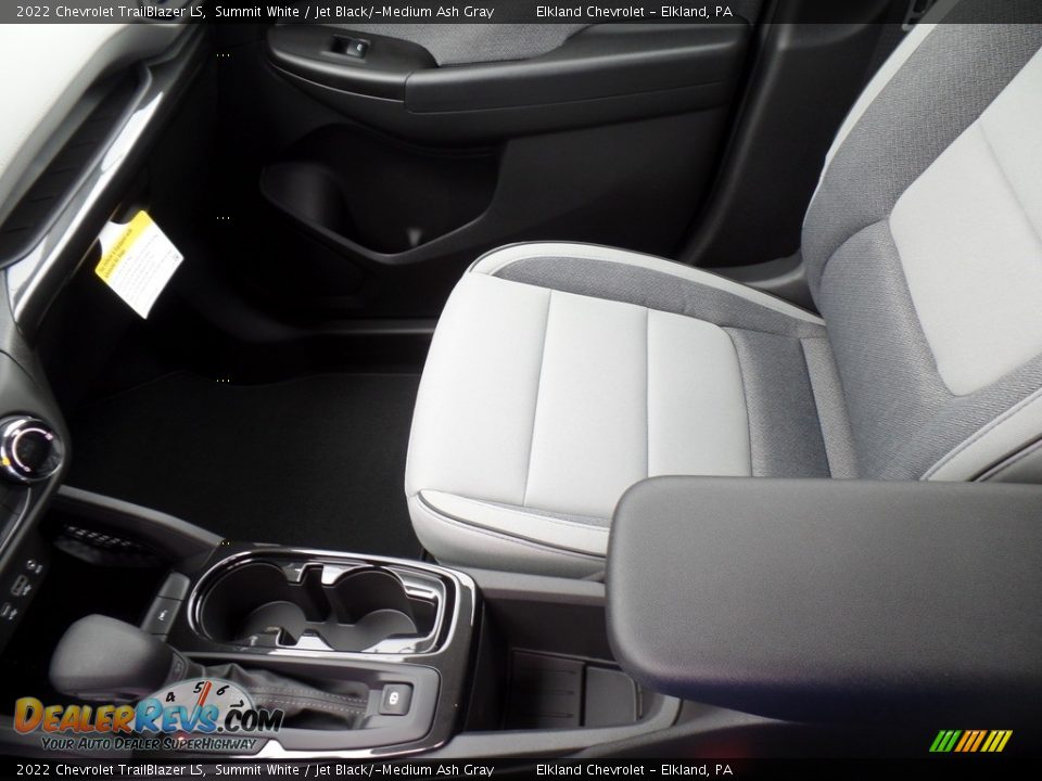 2022 Chevrolet TrailBlazer LS Summit White / Jet Black/­Medium Ash Gray Photo #31