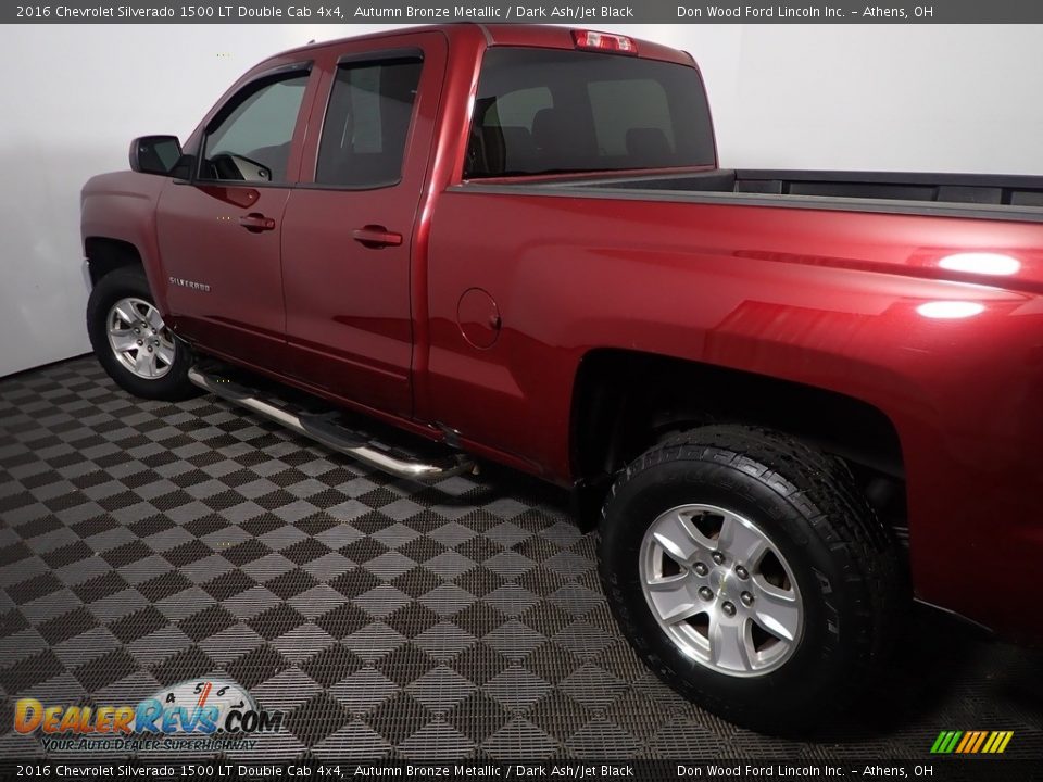 2016 Chevrolet Silverado 1500 LT Double Cab 4x4 Autumn Bronze Metallic / Dark Ash/Jet Black Photo #17