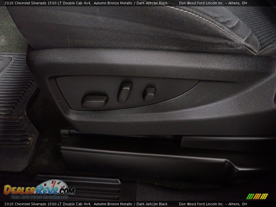 2016 Chevrolet Silverado 1500 LT Double Cab 4x4 Autumn Bronze Metallic / Dark Ash/Jet Black Photo #22