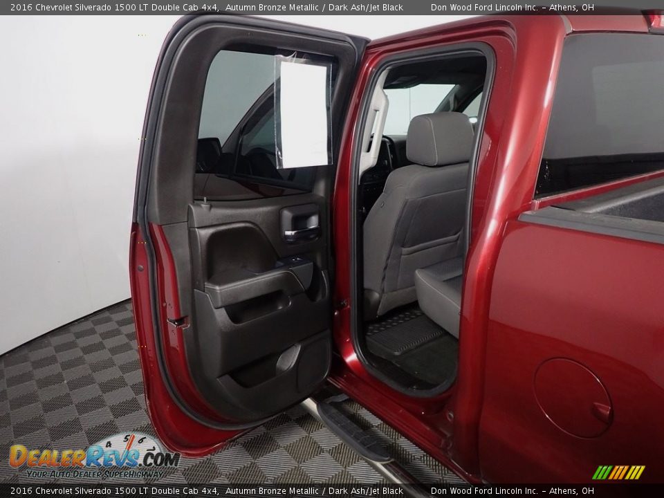 2016 Chevrolet Silverado 1500 LT Double Cab 4x4 Autumn Bronze Metallic / Dark Ash/Jet Black Photo #33