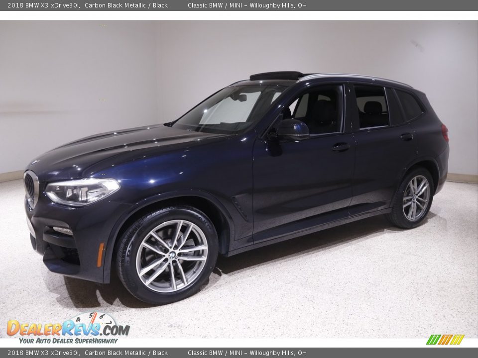 Front 3/4 View of 2018 BMW X3 xDrive30i Photo #3