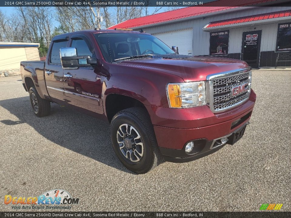 Front 3/4 View of 2014 GMC Sierra 2500HD Denali Crew Cab 4x4 Photo #4