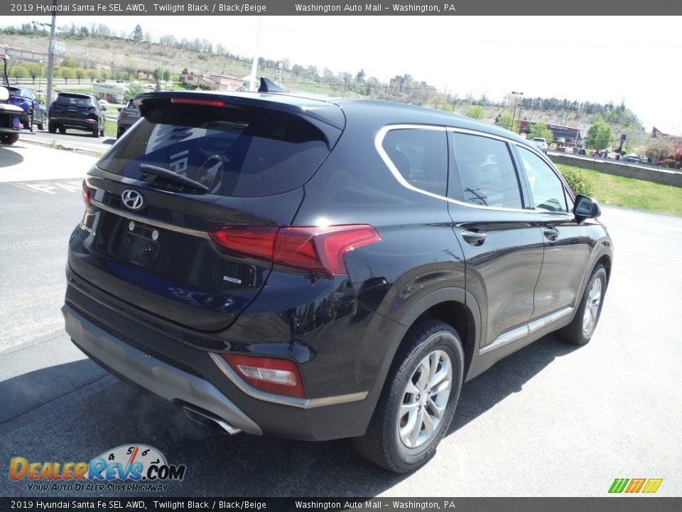 2019 Hyundai Santa Fe SEL AWD Twilight Black / Black/Beige Photo #10