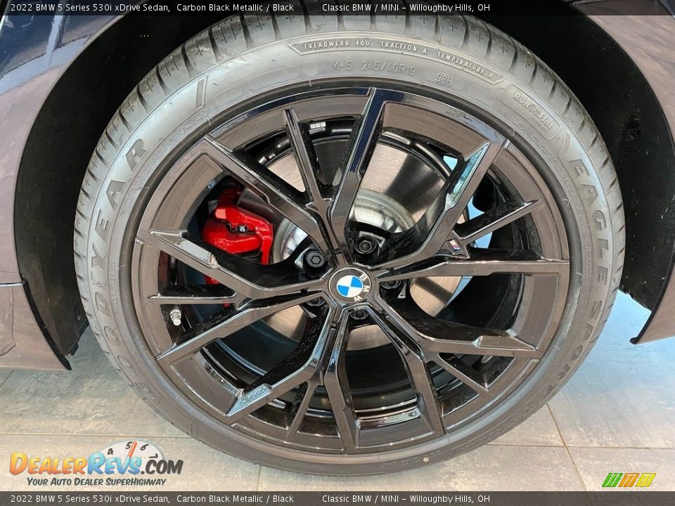 2022 BMW 5 Series 530i xDrive Sedan Wheel Photo #3