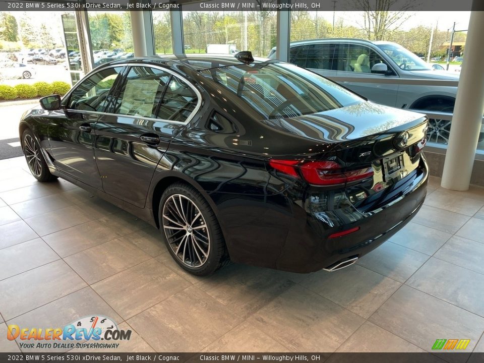 2022 BMW 5 Series 530i xDrive Sedan Jet Black / Cognac Photo #2