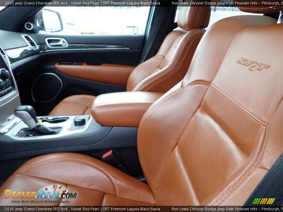 Front Seat of 2016 Jeep Grand Cherokee SRT 4x4 Photo #11