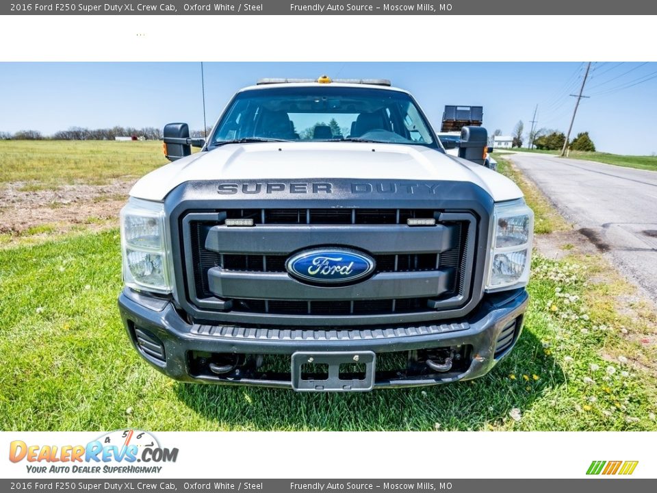 2016 Ford F250 Super Duty XL Crew Cab Oxford White / Steel Photo #10