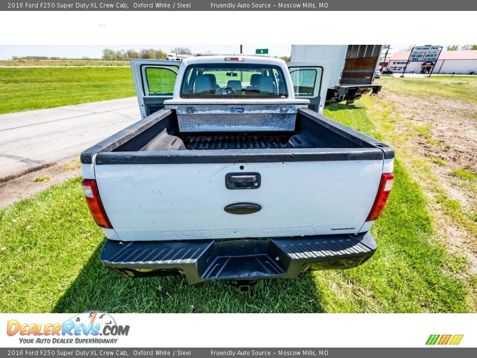 2016 Ford F250 Super Duty XL Crew Cab Oxford White / Steel Photo #22