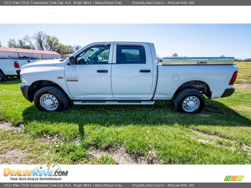 2013 Ram 2500 Tradesman Crew Cab 4x4 Bright White / Black/Diesel Gray Photo #7