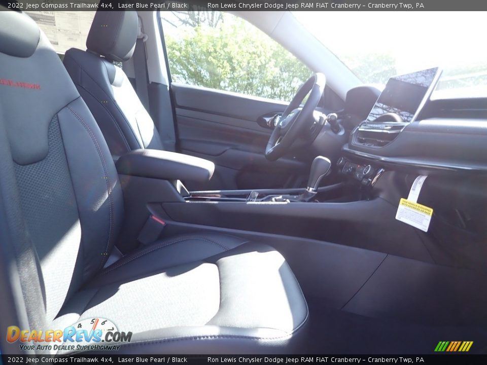 2022 Jeep Compass Trailhawk 4x4 Laser Blue Pearl / Black Photo #10