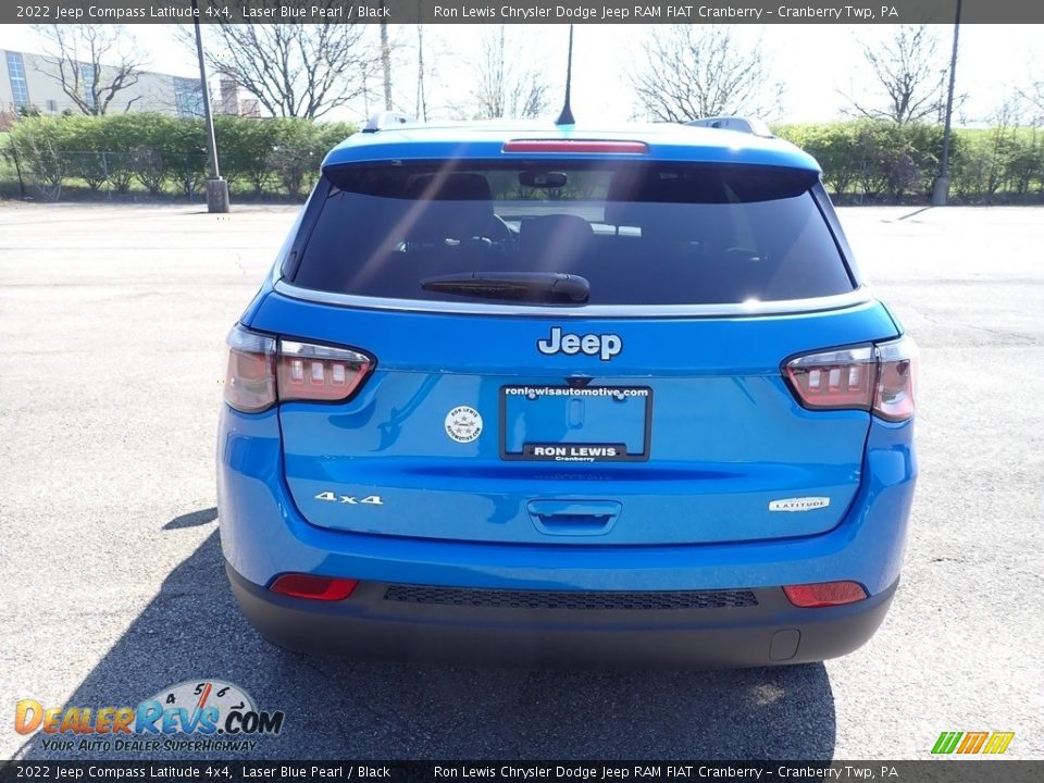 2022 Jeep Compass Latitude 4x4 Laser Blue Pearl / Black Photo #4