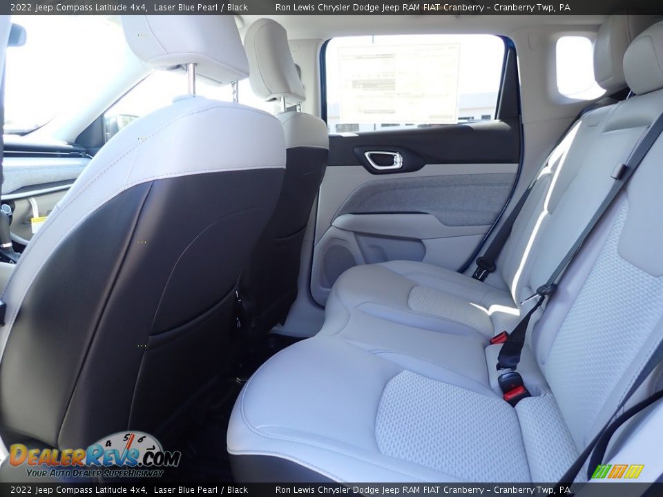 2022 Jeep Compass Latitude 4x4 Laser Blue Pearl / Black Photo #13