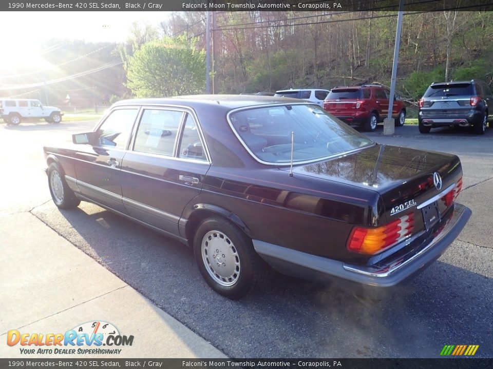 1990 Mercedes-Benz 420 SEL Sedan Black / Gray Photo #4