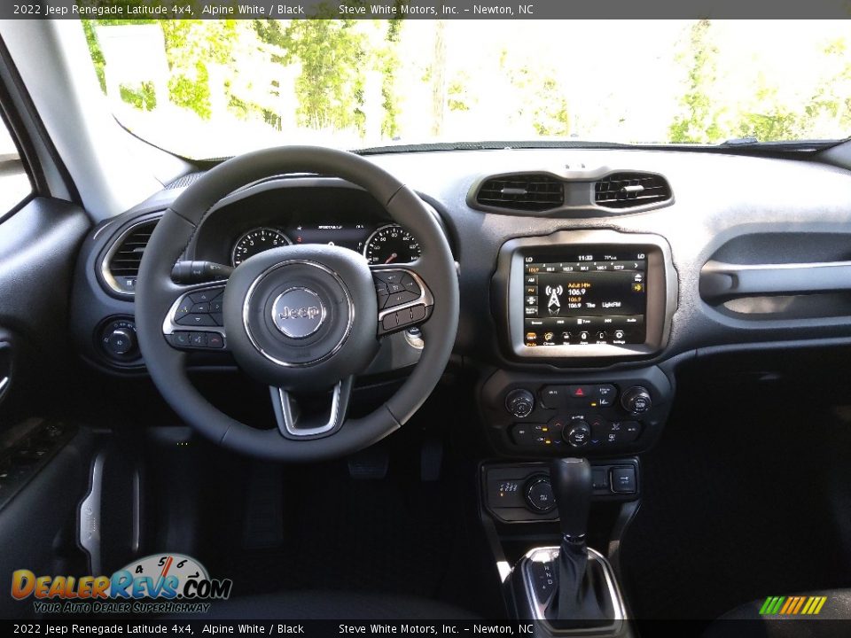 2022 Jeep Renegade Latitude 4x4 Alpine White / Black Photo #17