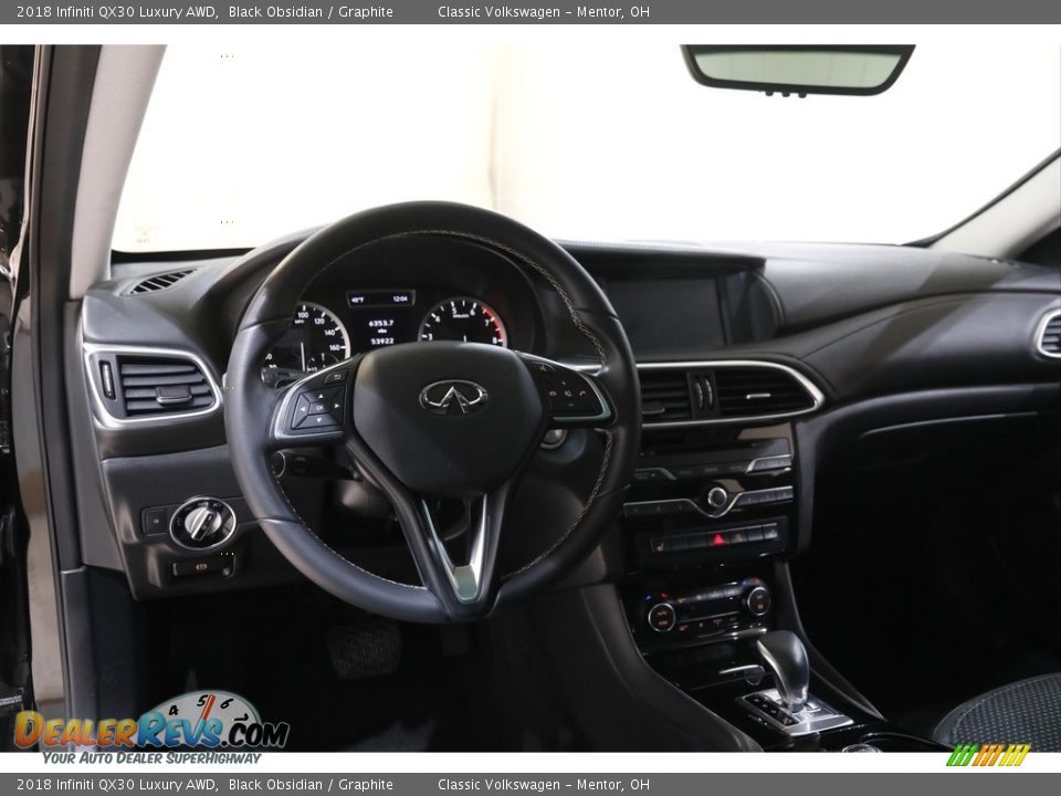 Dashboard of 2018 Infiniti QX30 Luxury AWD Photo #6