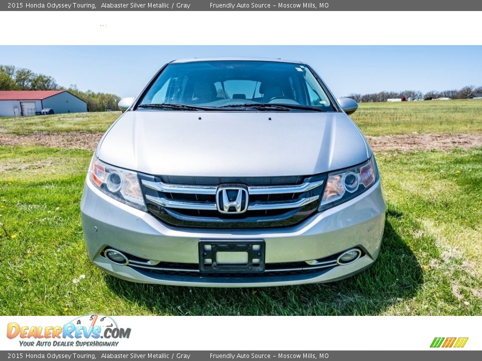 2015 Honda Odyssey Touring Alabaster Silver Metallic / Gray Photo #9