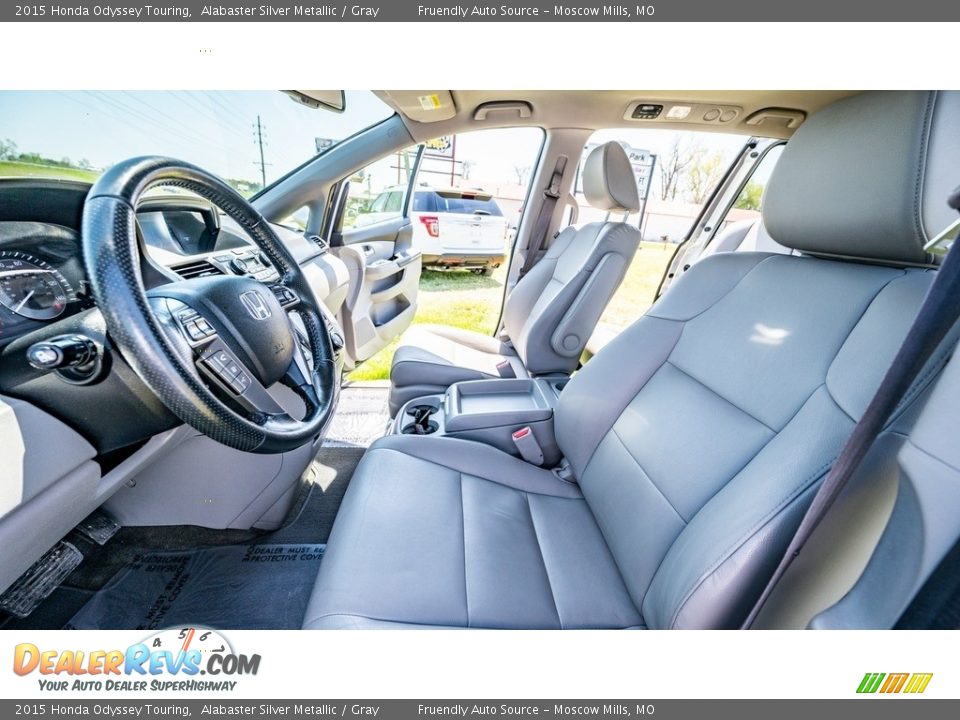 2015 Honda Odyssey Touring Alabaster Silver Metallic / Gray Photo #13