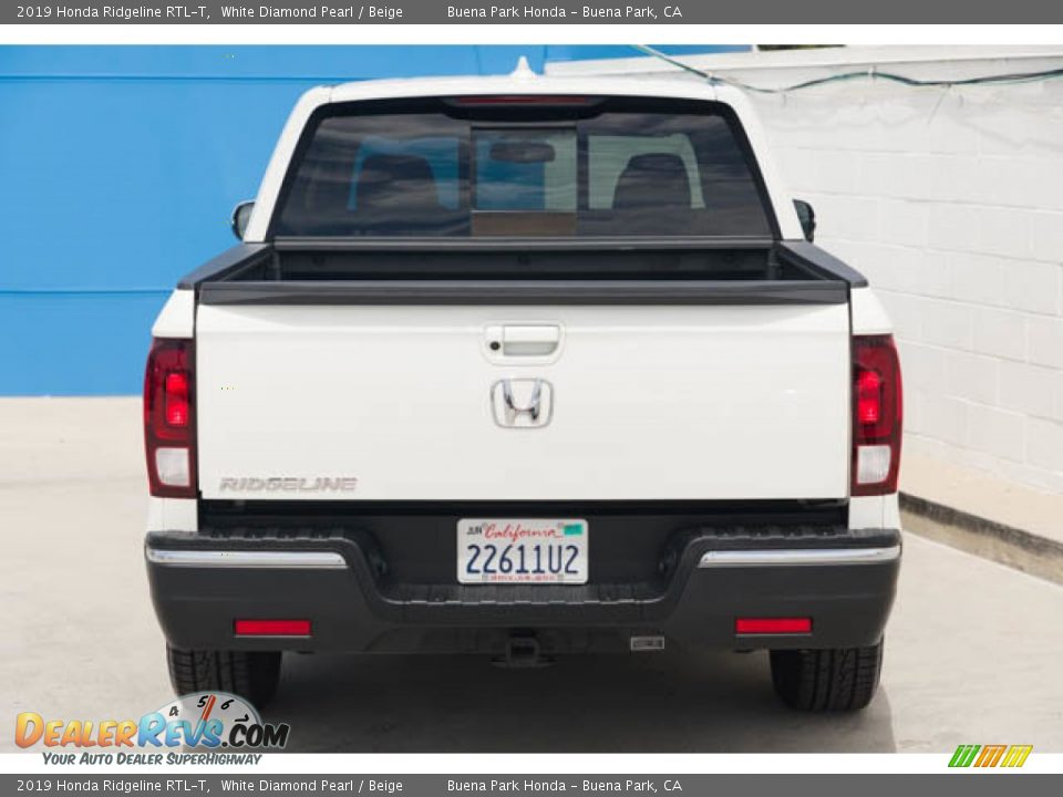 2019 Honda Ridgeline RTL-T White Diamond Pearl / Beige Photo #9