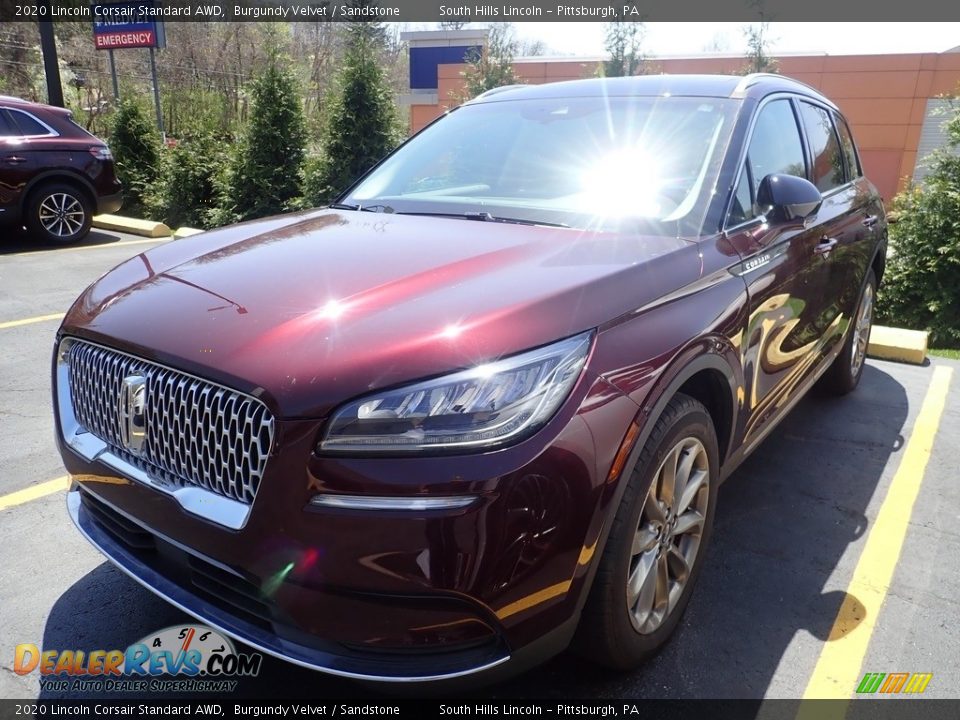 2020 Lincoln Corsair Standard AWD Burgundy Velvet / Sandstone Photo #1