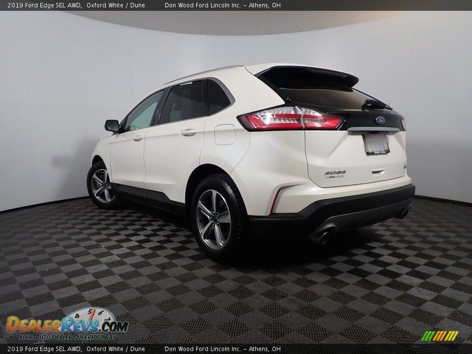 2019 Ford Edge SEL AWD Oxford White / Dune Photo #12