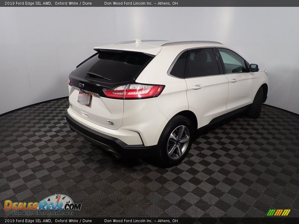 2019 Ford Edge SEL AWD Oxford White / Dune Photo #19