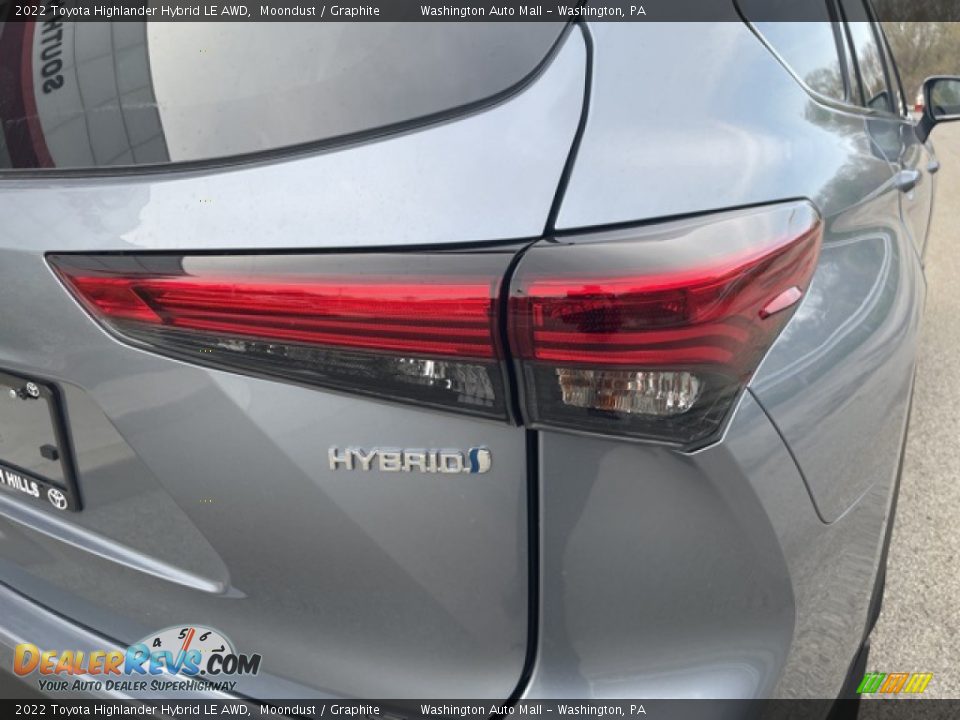 2022 Toyota Highlander Hybrid LE AWD Moondust / Graphite Photo #24