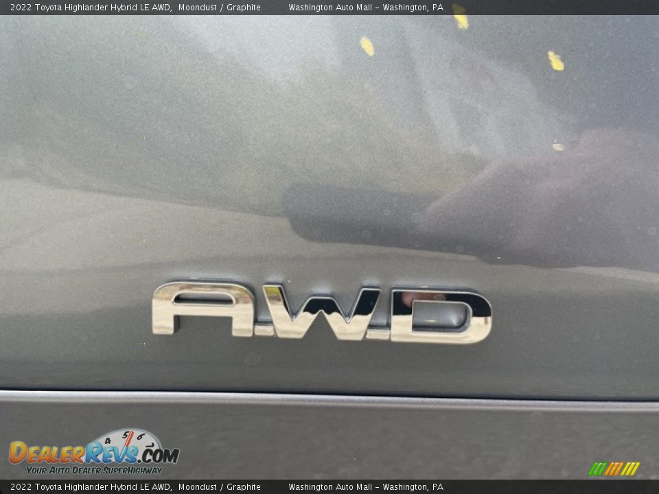 2022 Toyota Highlander Hybrid LE AWD Moondust / Graphite Photo #26