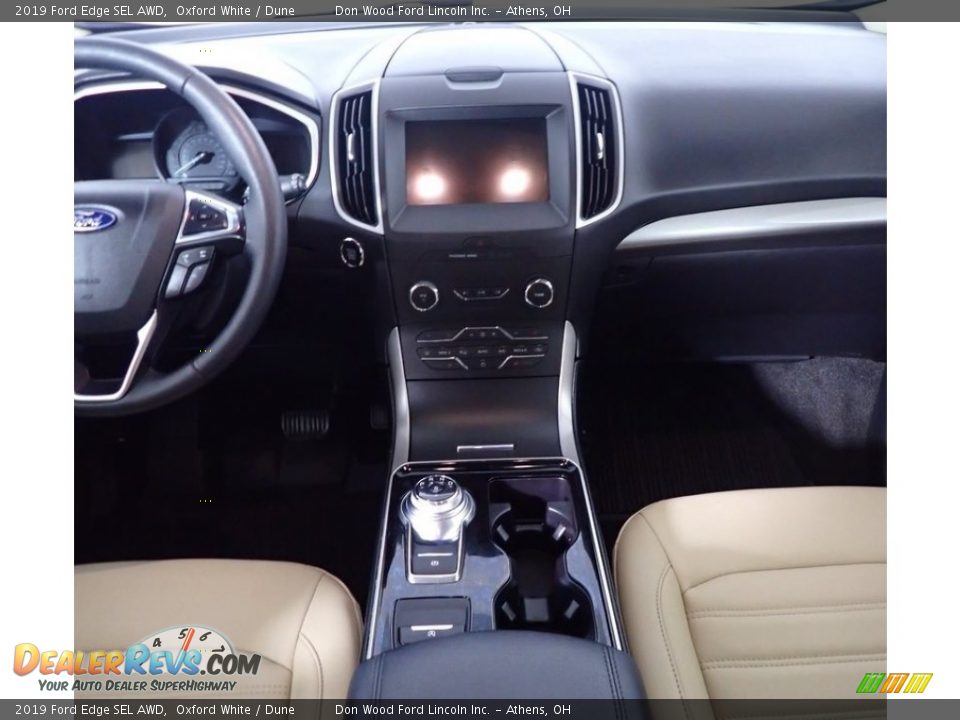 2019 Ford Edge SEL AWD Oxford White / Dune Photo #28