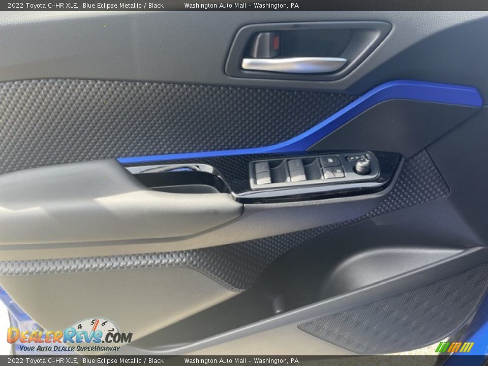 Door Panel of 2022 Toyota C-HR XLE Photo #17