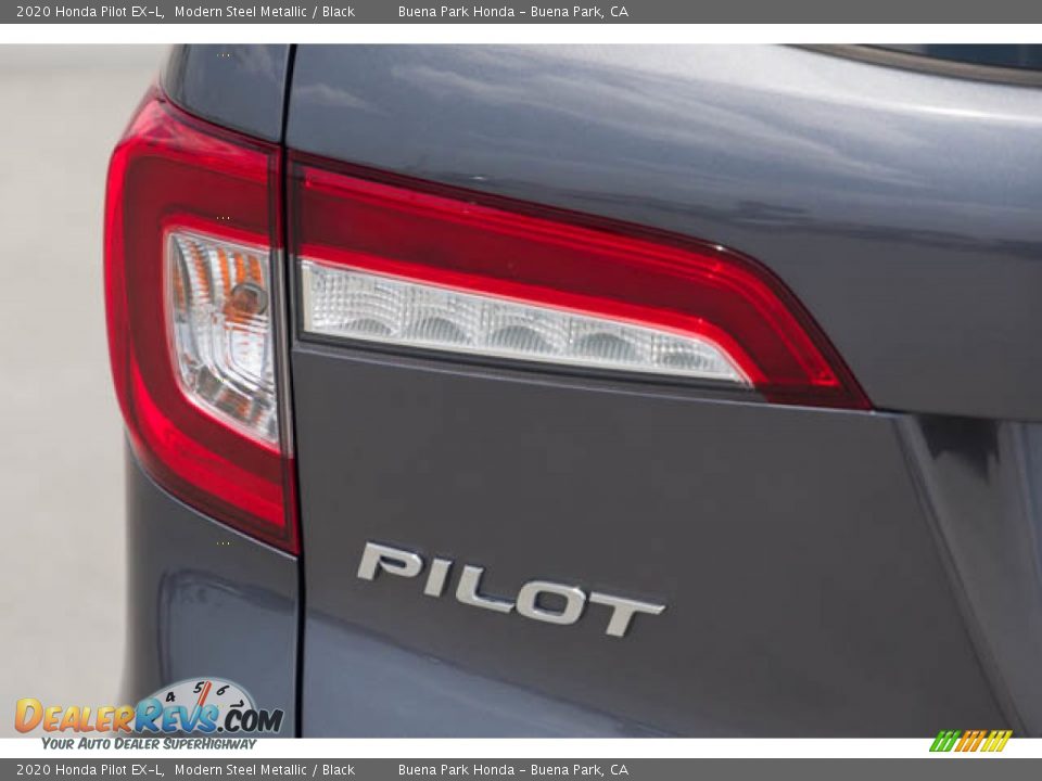 2020 Honda Pilot EX-L Modern Steel Metallic / Black Photo #10