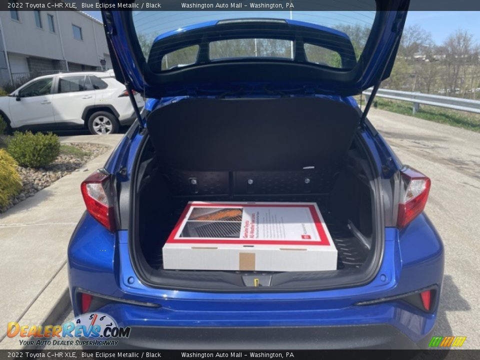 2022 Toyota C-HR XLE Trunk Photo #20