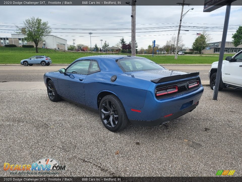 2020 Dodge Challenger SXT Frostbite / Black Photo #3