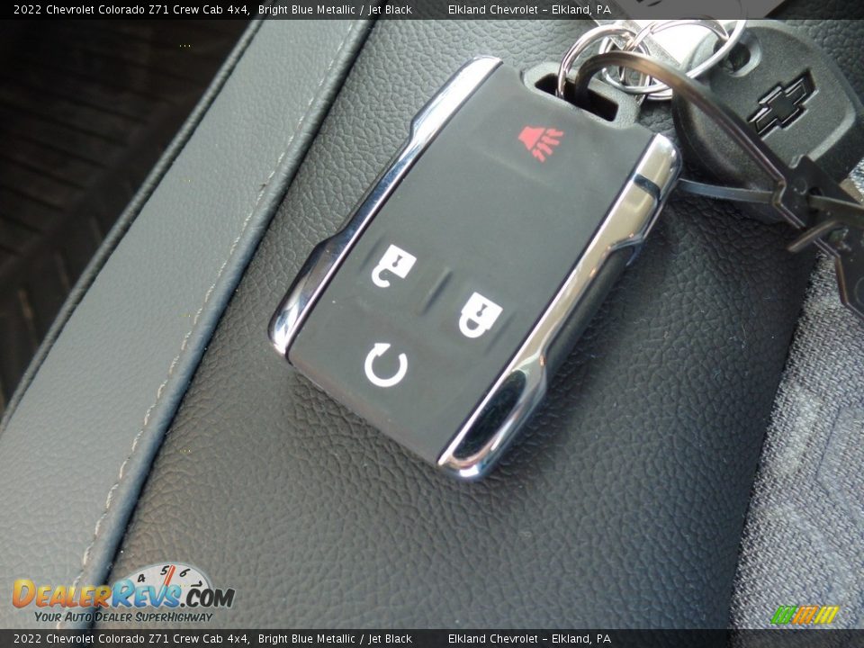 Keys of 2022 Chevrolet Colorado Z71 Crew Cab 4x4 Photo #24