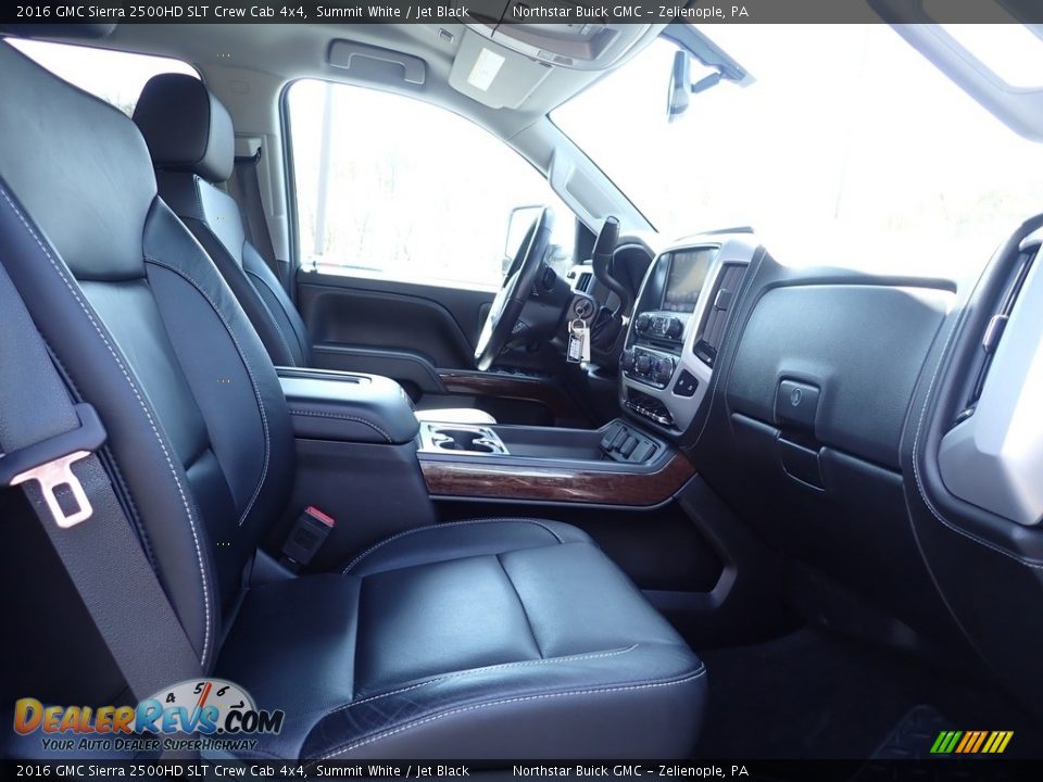 Front Seat of 2016 GMC Sierra 2500HD SLT Crew Cab 4x4 Photo #14