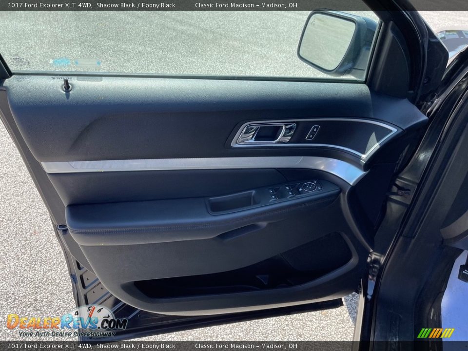 2017 Ford Explorer XLT 4WD Shadow Black / Ebony Black Photo #12