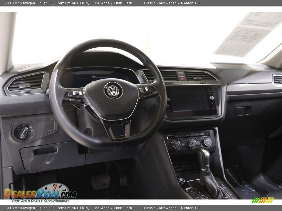 2018 Volkswagen Tiguan SEL Premium 4MOTION Pure White / Titan Black Photo #6