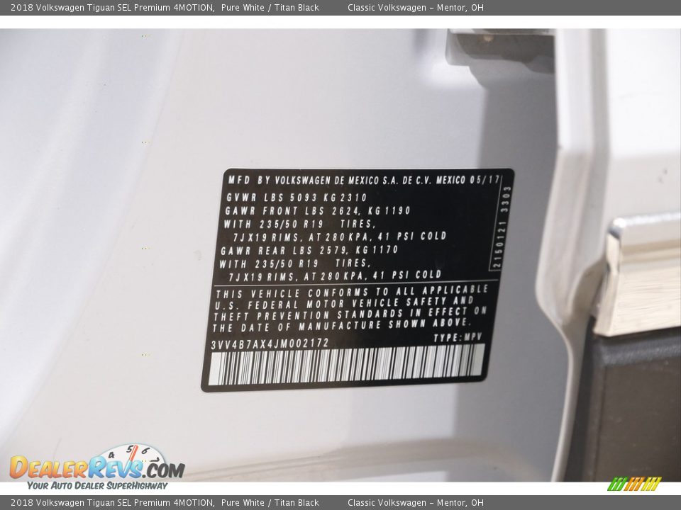 2018 Volkswagen Tiguan SEL Premium 4MOTION Pure White / Titan Black Photo #20