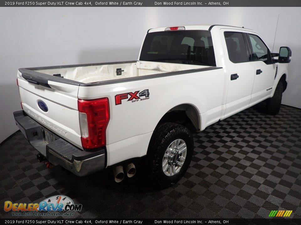2019 Ford F250 Super Duty XLT Crew Cab 4x4 Oxford White / Earth Gray Photo #15
