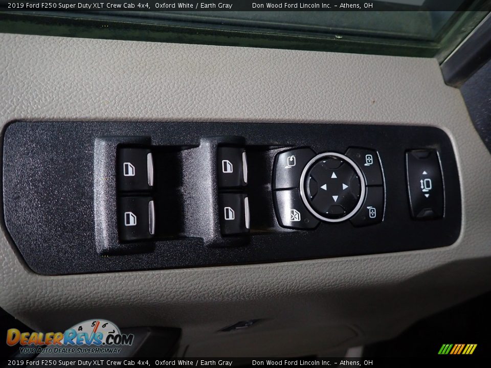 2019 Ford F250 Super Duty XLT Crew Cab 4x4 Oxford White / Earth Gray Photo #20